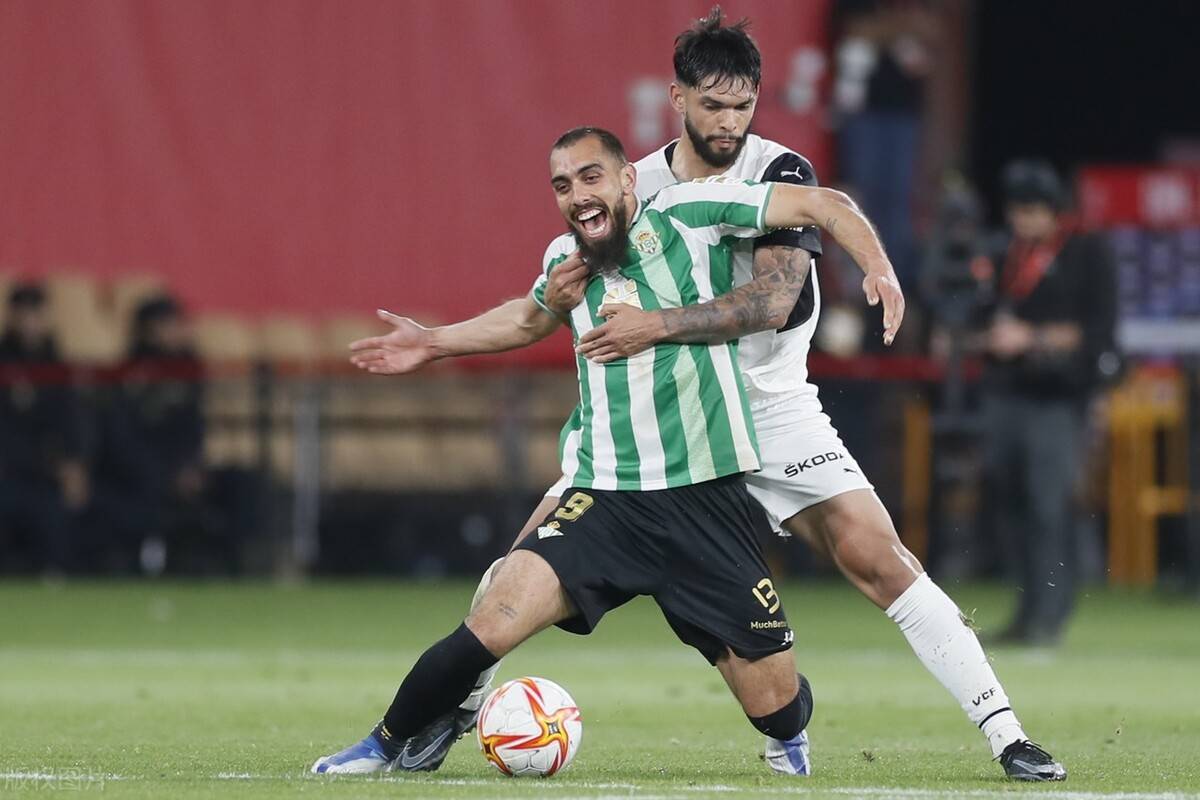 开云体育-瓦伦西亚内部会议纪要流出:今晨复出首秀;欧冠使命明确;球探报告显示潜力